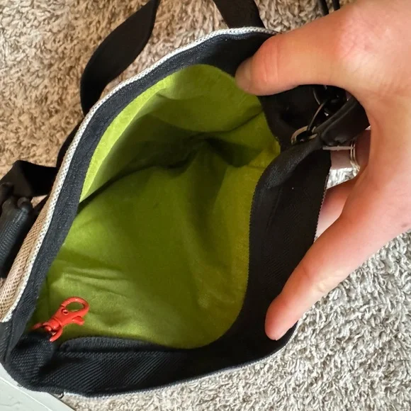 Sherpani Grey and Black Crossbody Travel Purse - Picture 5 of 5